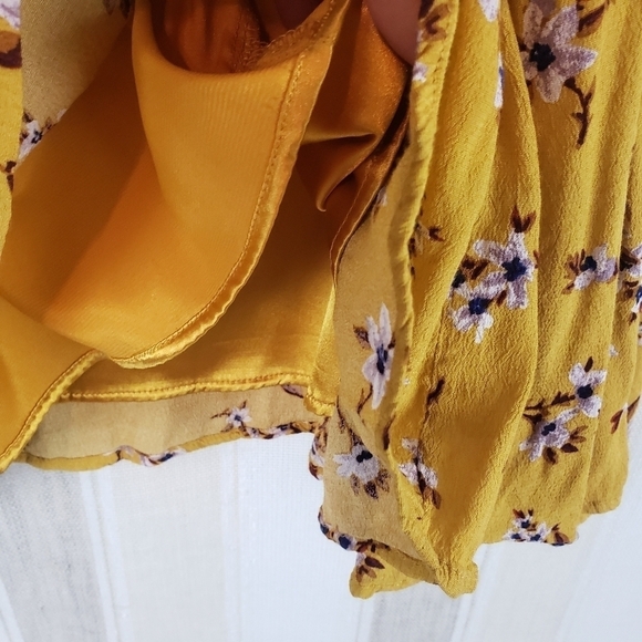 City Chic Floral Mini Skirt Mustard Yellow‎ Size M/18 - Picture 4 of 8